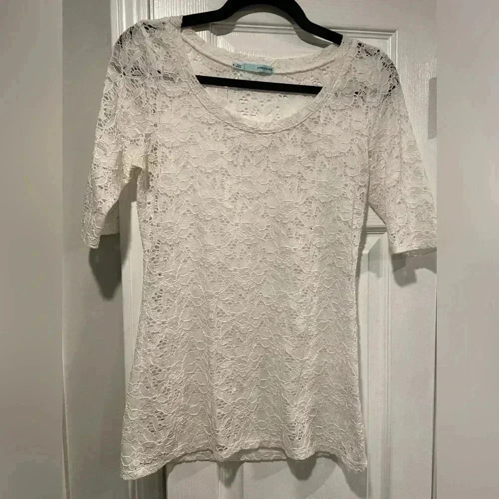 Maurice’s White Lace Stretch Short Sleeve Tree Sheer Pullover Scoop Neck Size S
